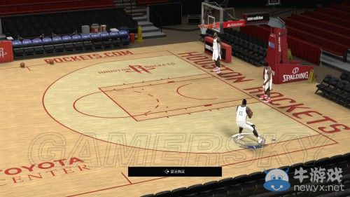 《NBA 2K15》跳步上籃具體操作方法