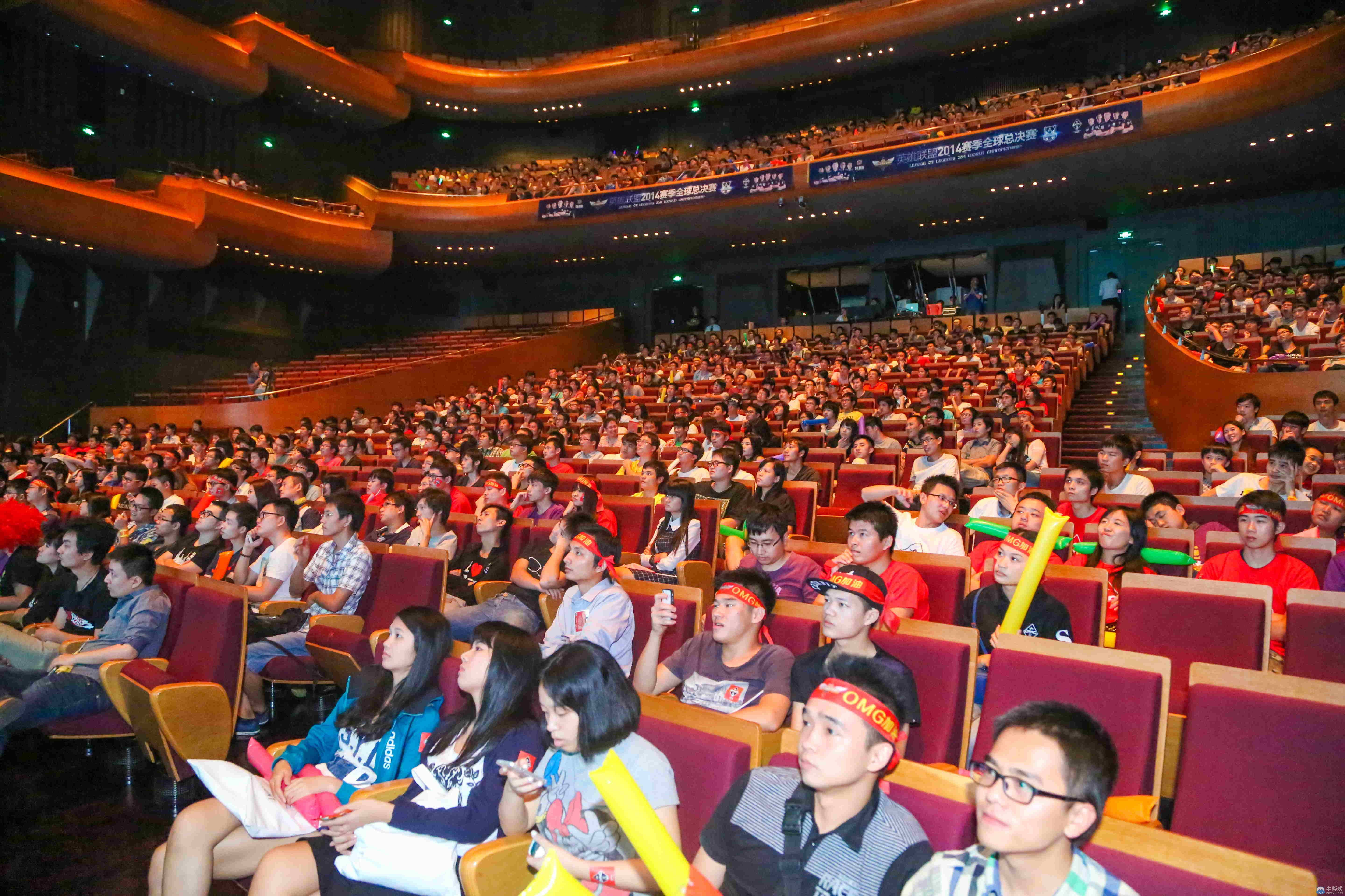 《LOL》助威皇族贏取11大城市現(xiàn)場直播觀賽門票活動