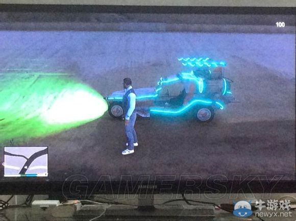 《GTA5》下車不熄火的方法