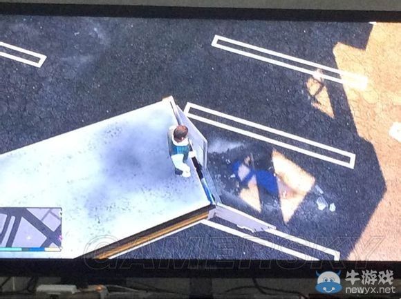 《GTA5》開卡車后門的方法