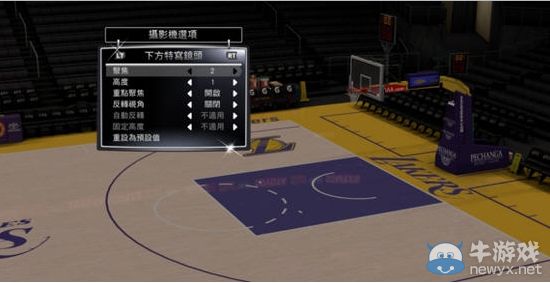 《nba 2k14》半轉(zhuǎn)身后仰跳怎么打