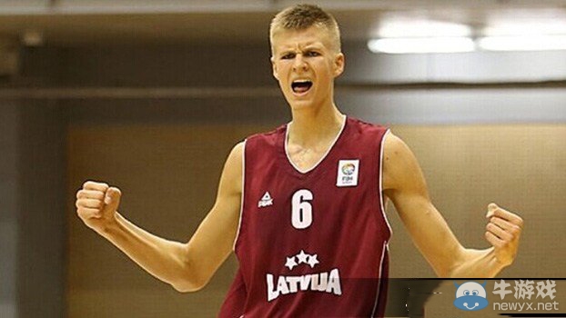 《NBA 2K16》詹姆斯等隊(duì)員能力值是多少