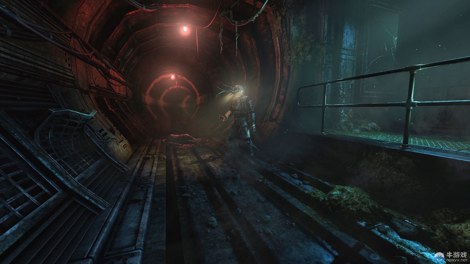 《SOMA》裸男珊瑚怪躲法