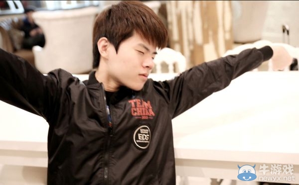 《LOL》羊駝是誰