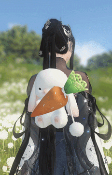 《逆水寒》中秋背掛秋蘿玉兔介紹