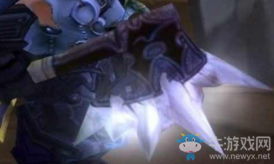 《魔獸世界懷舊服》碎裂白骨戰(zhàn)斧屬性簡介