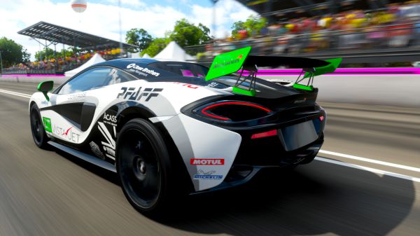 《極限競速地平線4》邁凱倫570S怎么涂裝啊