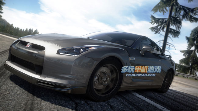 《極品飛車(chē)14》跑車(chē)介紹日產(chǎn)GT-R Spec VR35