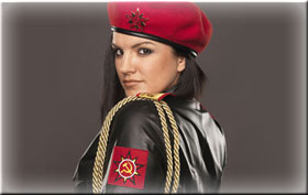 《紅色警戒3》人物介紹—娜塔莎·伊娃中尉