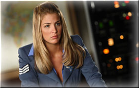 《紅色警戒3》人物介紹—伊娃中尉