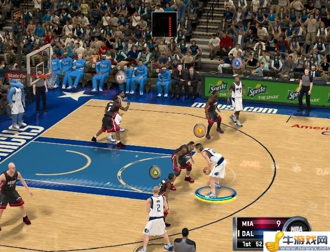 《NBA 2K12》各個位置戰術操作圖文攻略