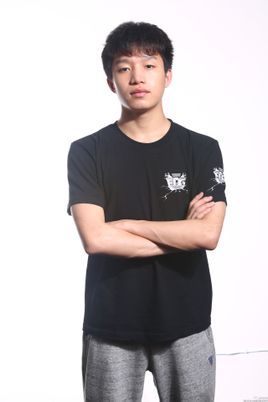 挽回颜面？厂长跻身韩服前三 仅次Faker