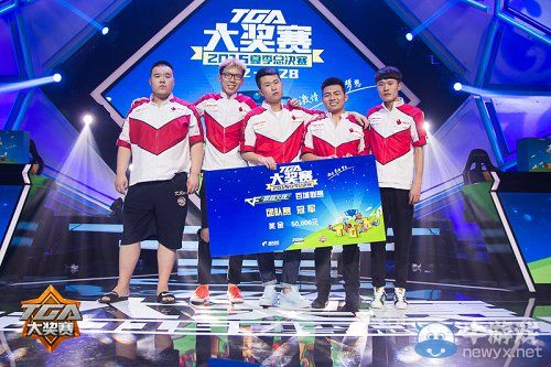 《LOL》韩寒彭于晏SNH48齐聚 TGA夏季总决赛圆满落幕