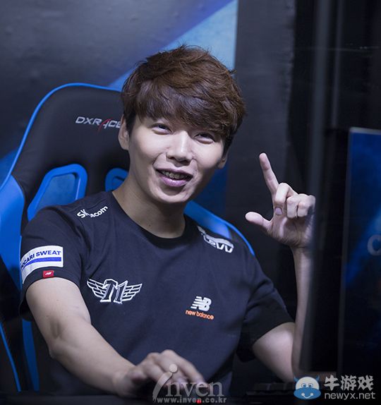 SKT1豪取14连胜锁定夏季赛冠军 提前保送晋级S5