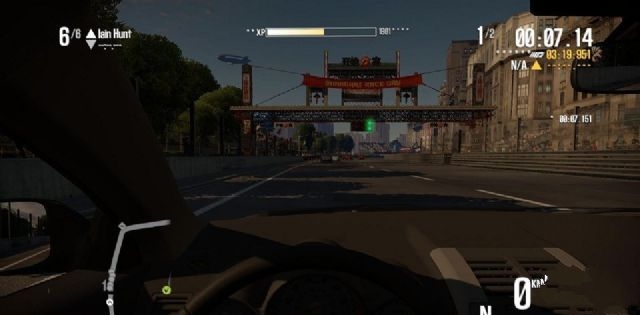《極品飛車15：變速2》車內(nèi)視角暗解決方法